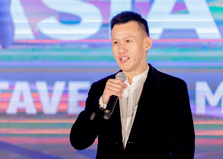 Ông Samuel Tang, Giám đốc Cấp cao Phát triển Kinh doanh tại Huobi Global, chia sẻ tầm nhìn của Huobi tại sự kiện.